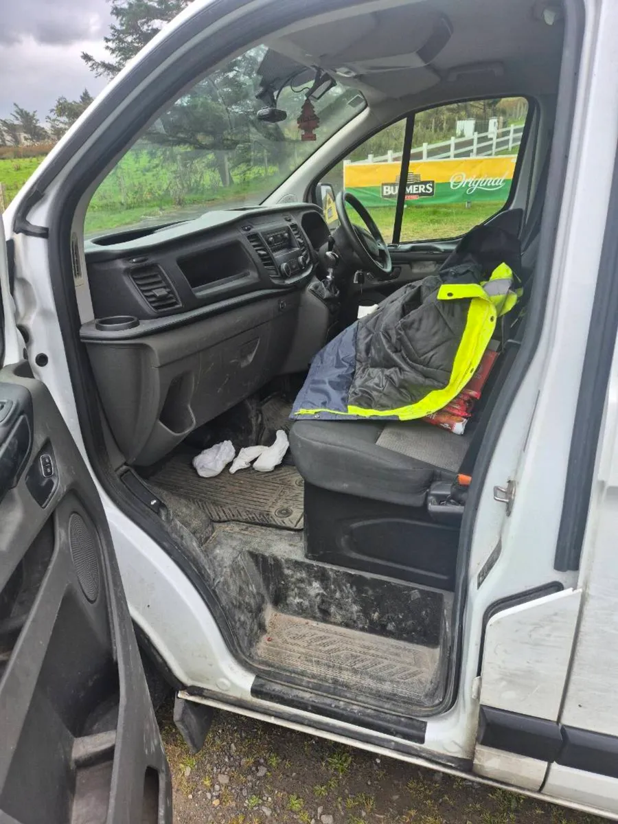 Ford transit custom - Image 4
