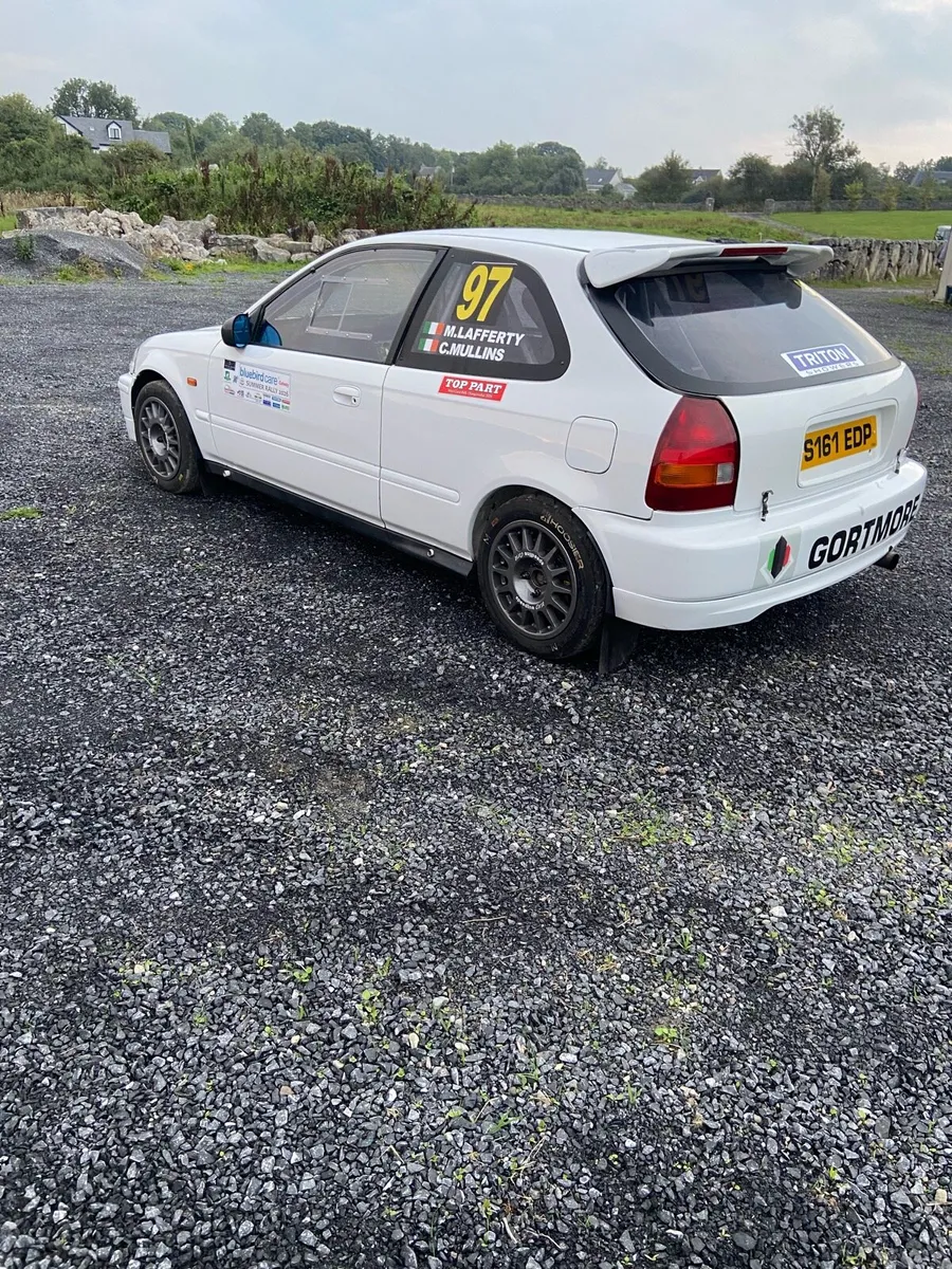 Honda civic ek4 - Image 2