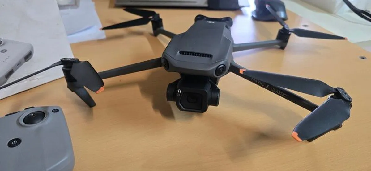 Drone Dji Mavic 3 Classic - Image 3