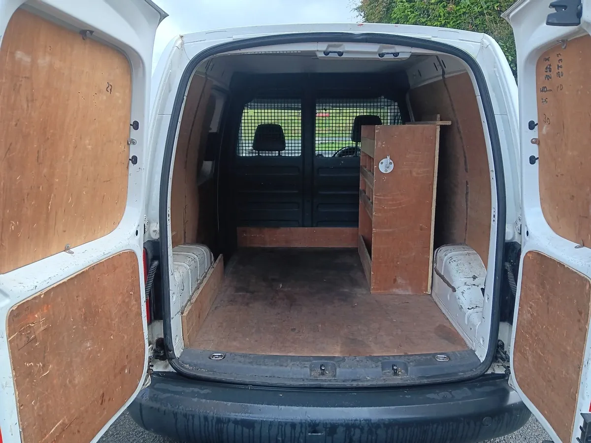 Volkswagen Caddy 2013 - Image 4