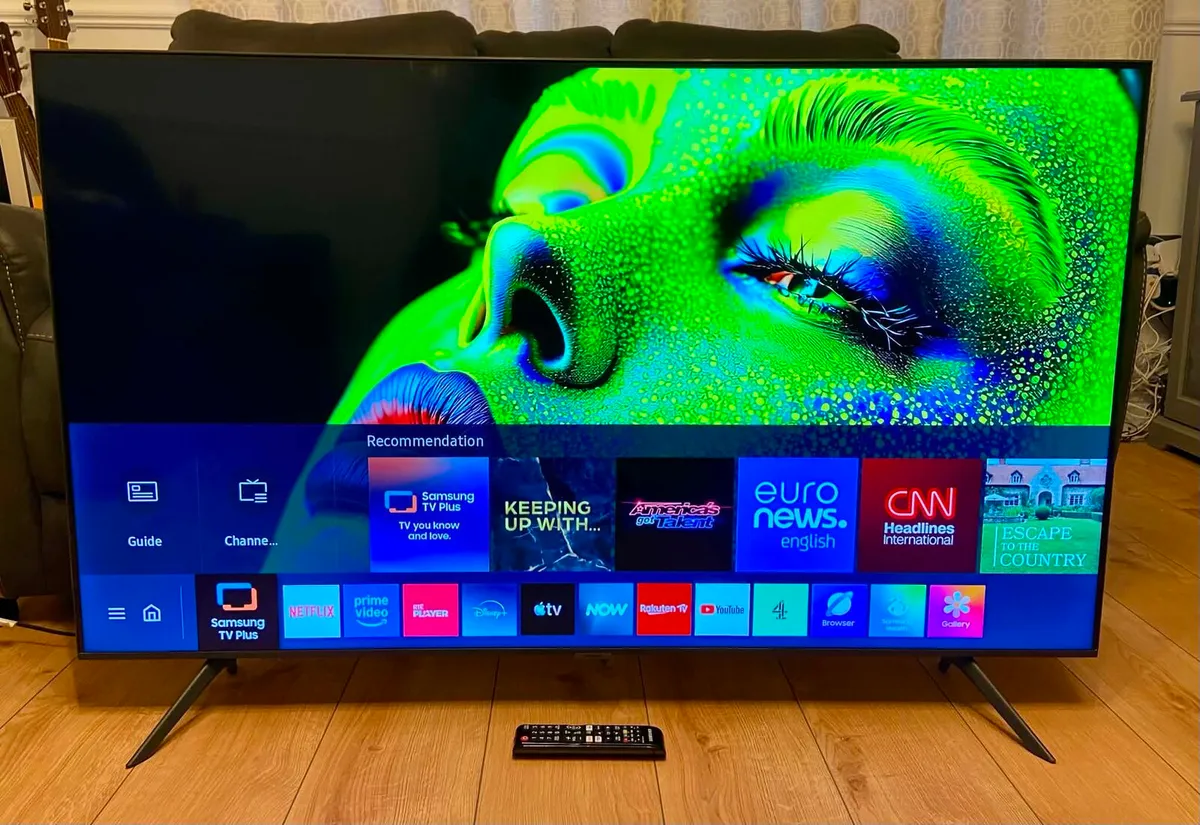 Samsung 55” Crystal UHD 4K Smart TV – Series 7 - Image 3