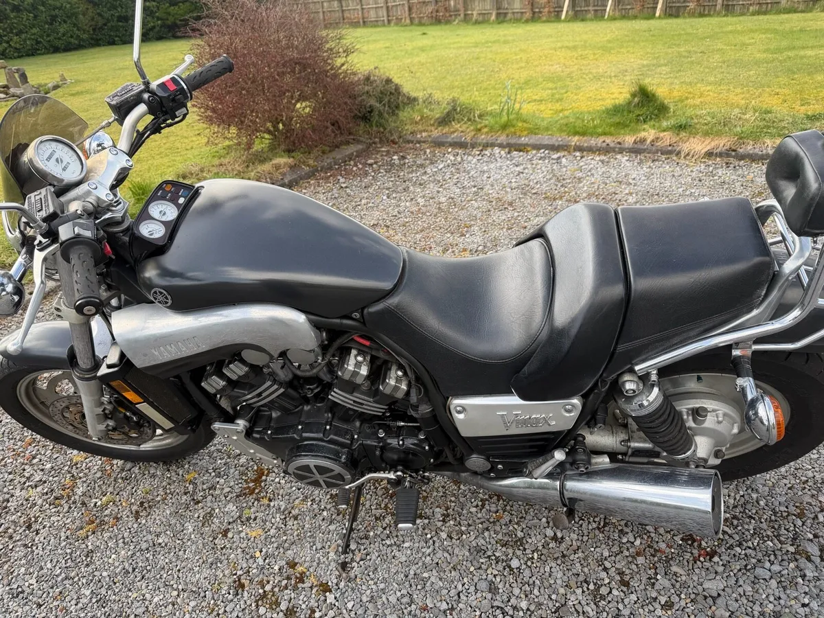 Yamaha vmax full power stunning condition - Image 3