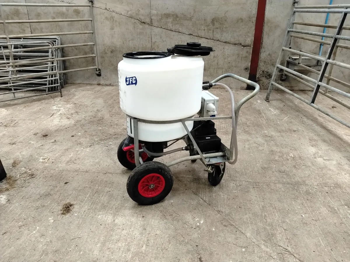 Farm machinery - Image 4