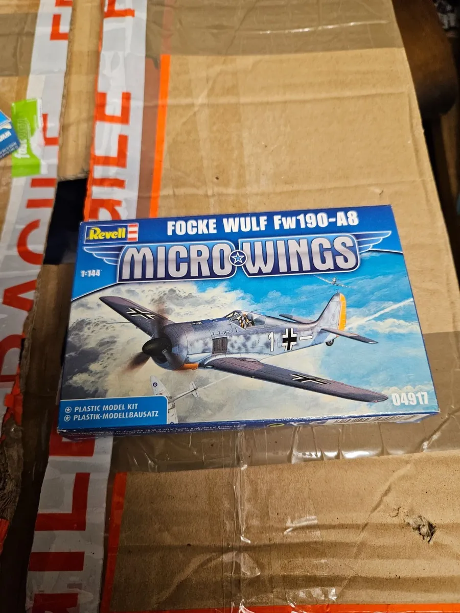 Airfix Revell German WW2 Focke Wolf - Image 2