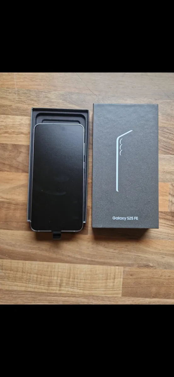 Samsung S25 FE brand new - Image 1