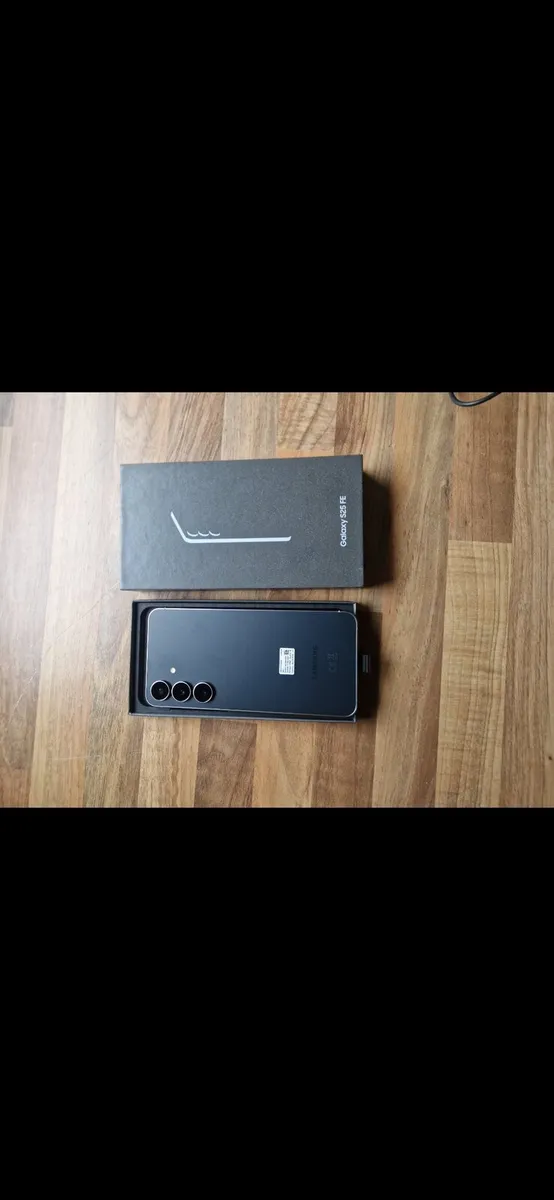 Samsung S25 FE brand new - Image 2