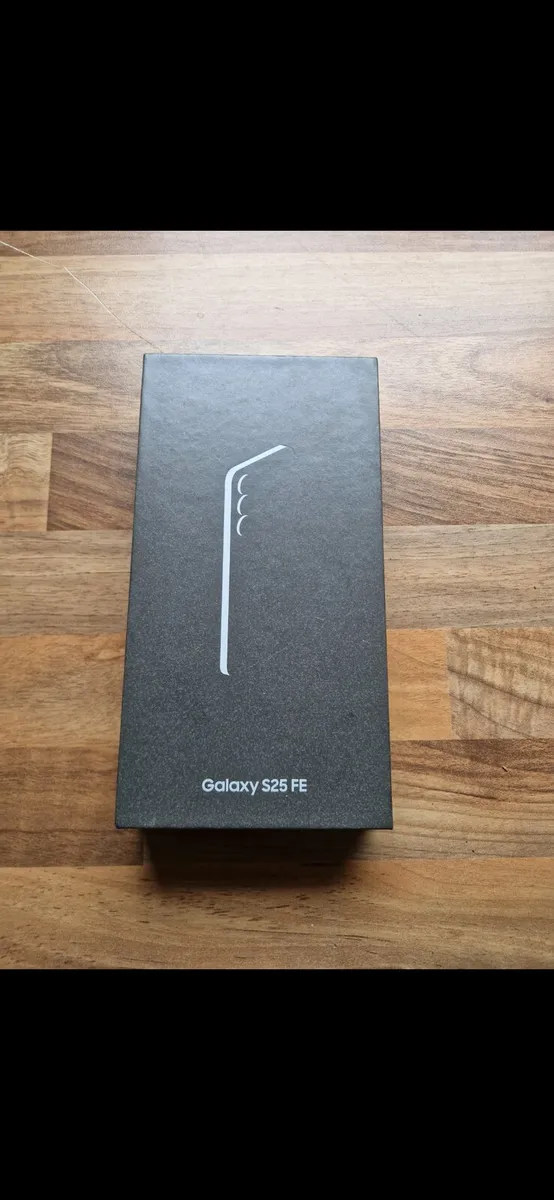 Samsung S25 FE brand new - Image 3