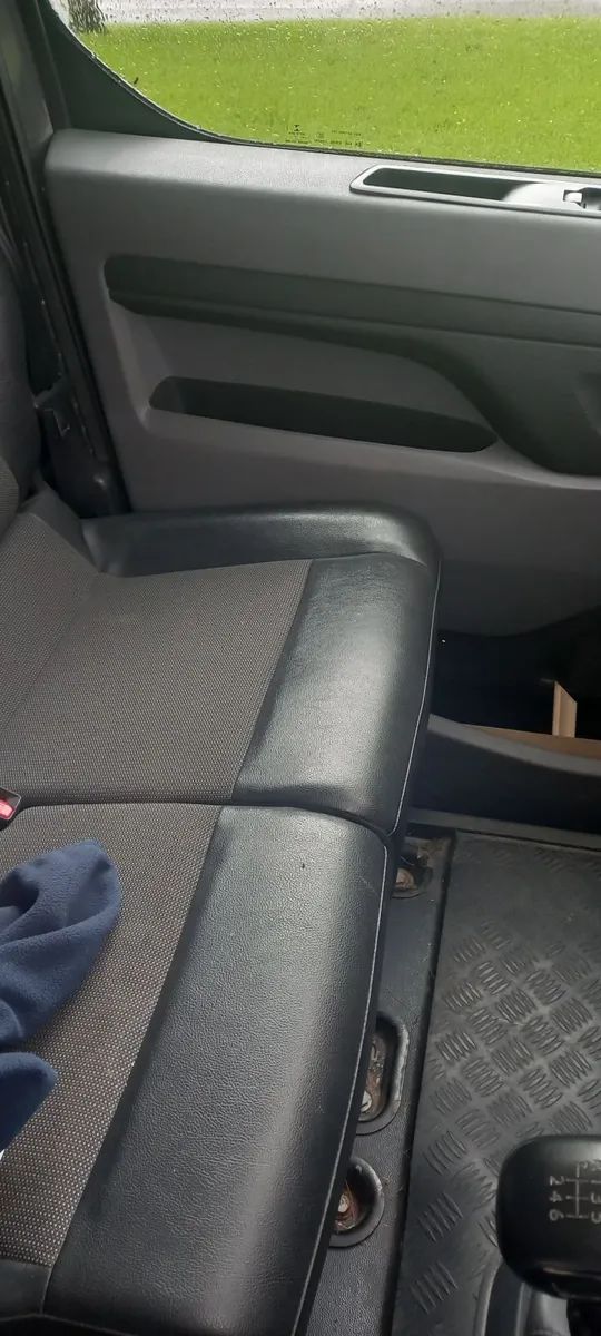 Peugeot Expert 2019   2ltr - Image 4
