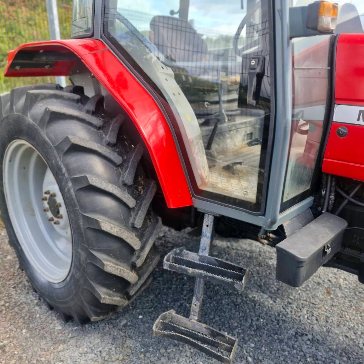 Massey Ferguson 4260 - Image 2