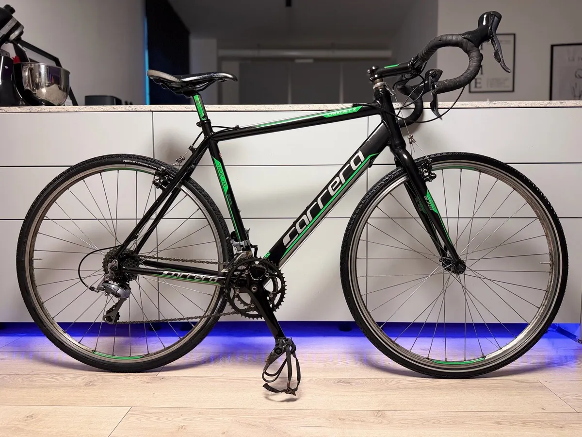 Carrera Crixus CX Gravel Bike - Image 1