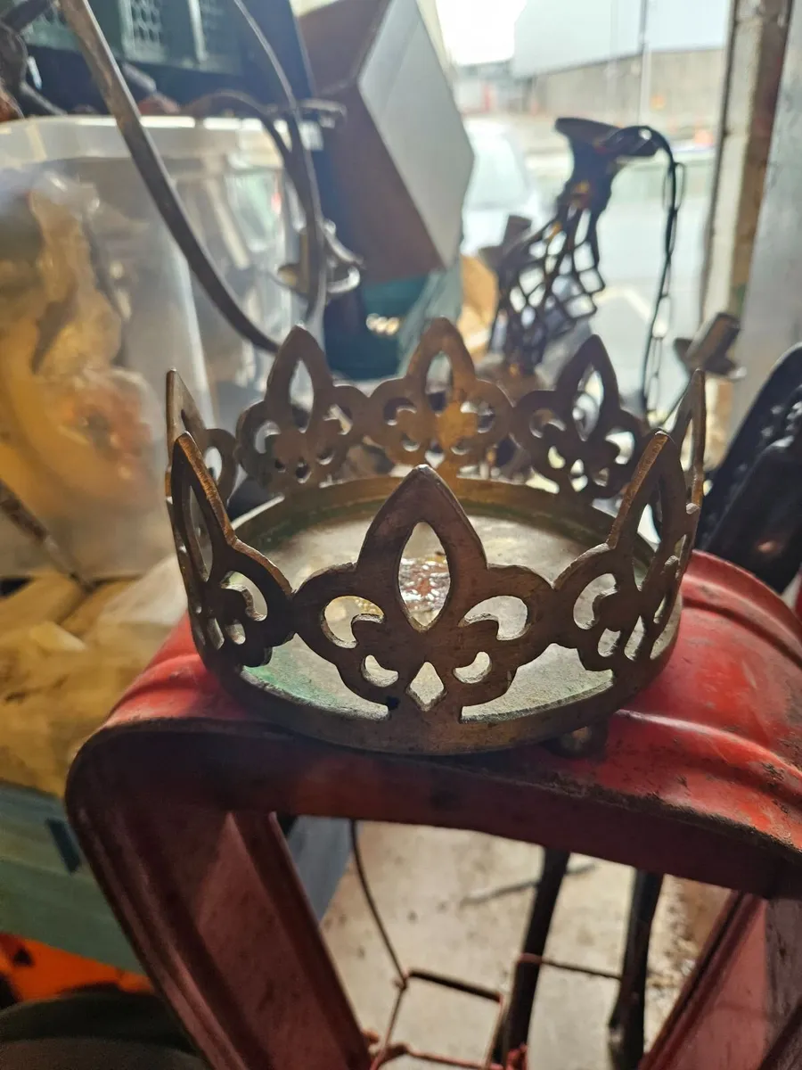 Vintage Brass Stand - Image 2
