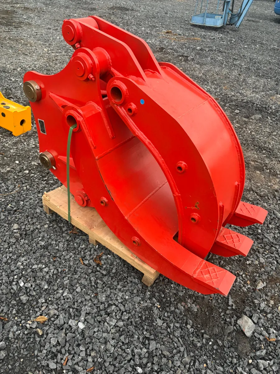 Unused 13t 5 finger hydraulic grab 65mm pin - Image 1