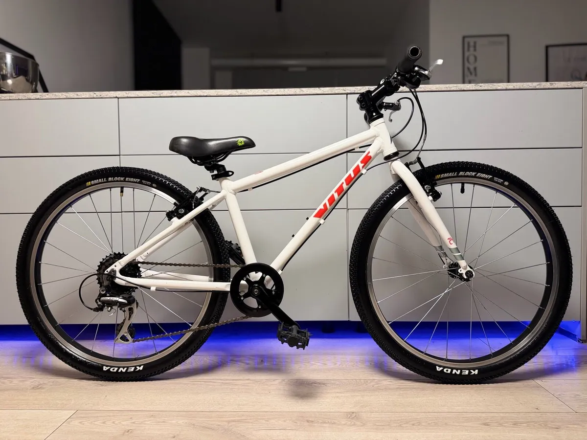 VITUS 24 Junior Bike 24 inch - Image 1