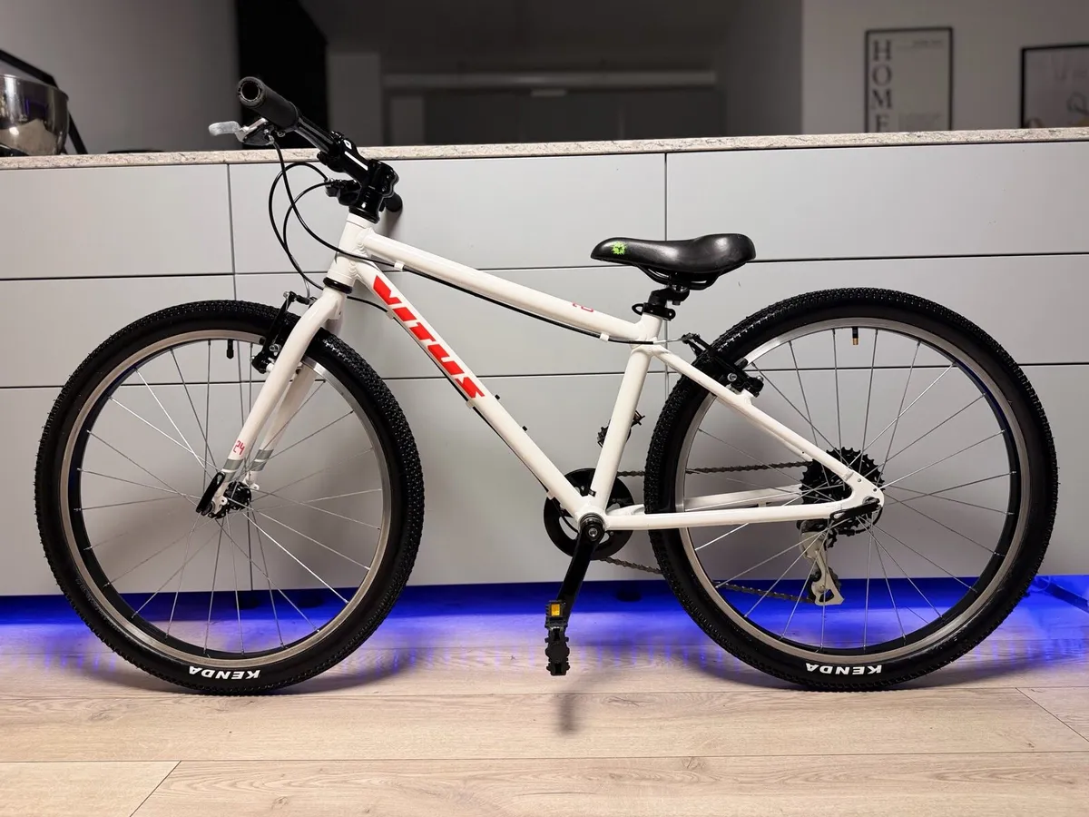 VITUS 24 Junior Bike 24 inch - Image 2