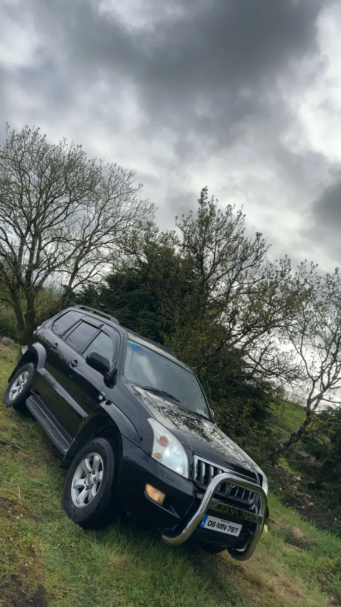 Landcruiser 5 Seater Commercial - Image 1