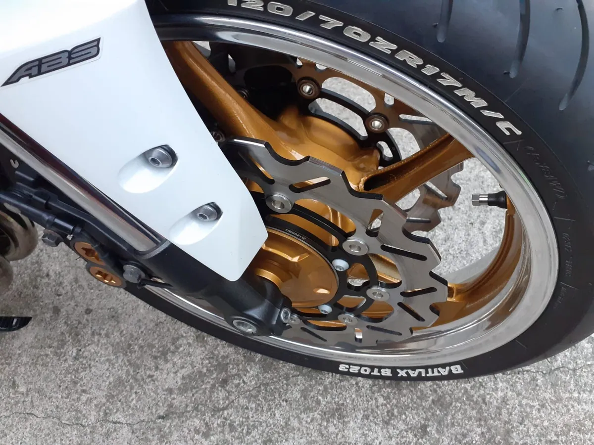 Motorcycle - Image 2
