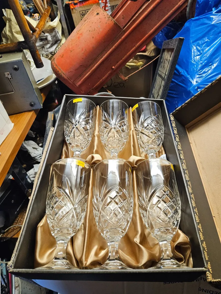 Grosvenor Crystal Glasses - Image 1