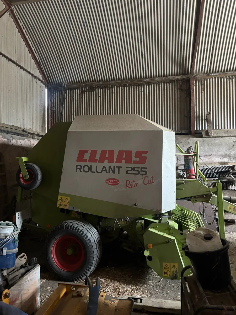 Claas 255 round baler - Image 2