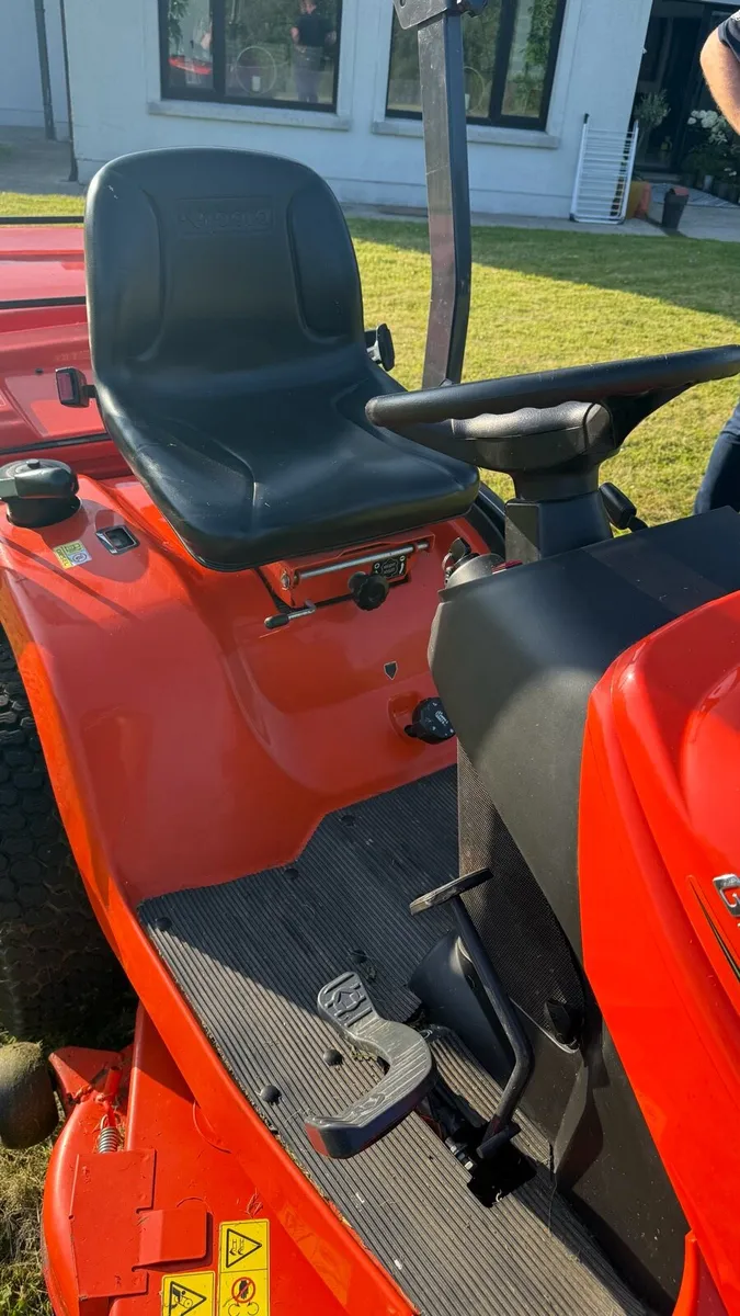 Kubota GR2120 - Image 4