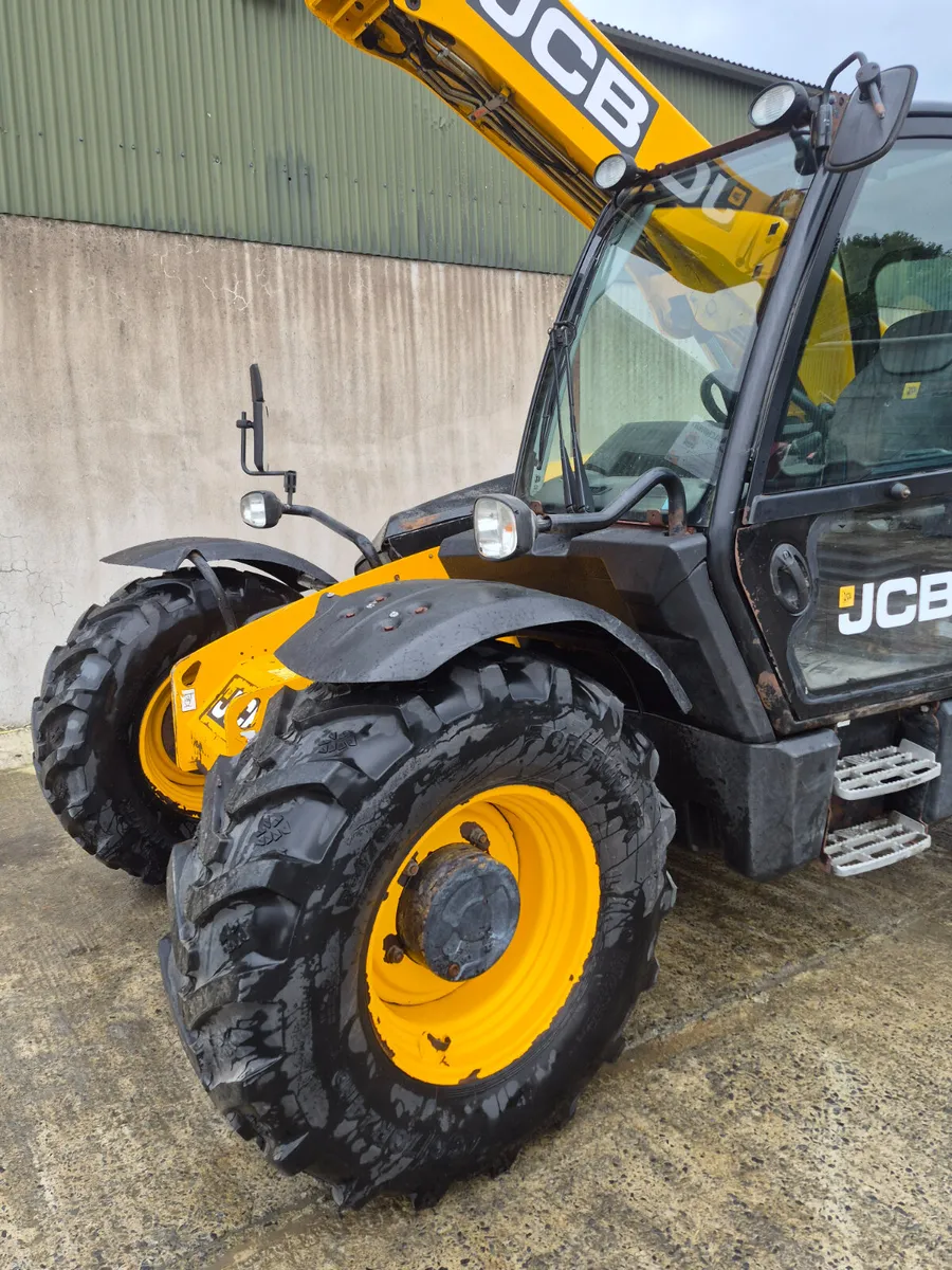 Jcb - Image 2