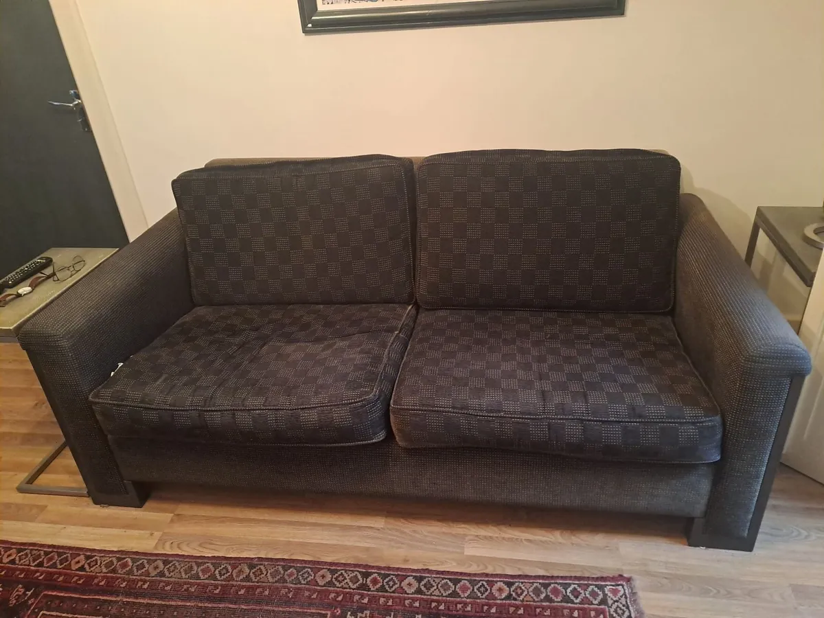 Couch - Image 2