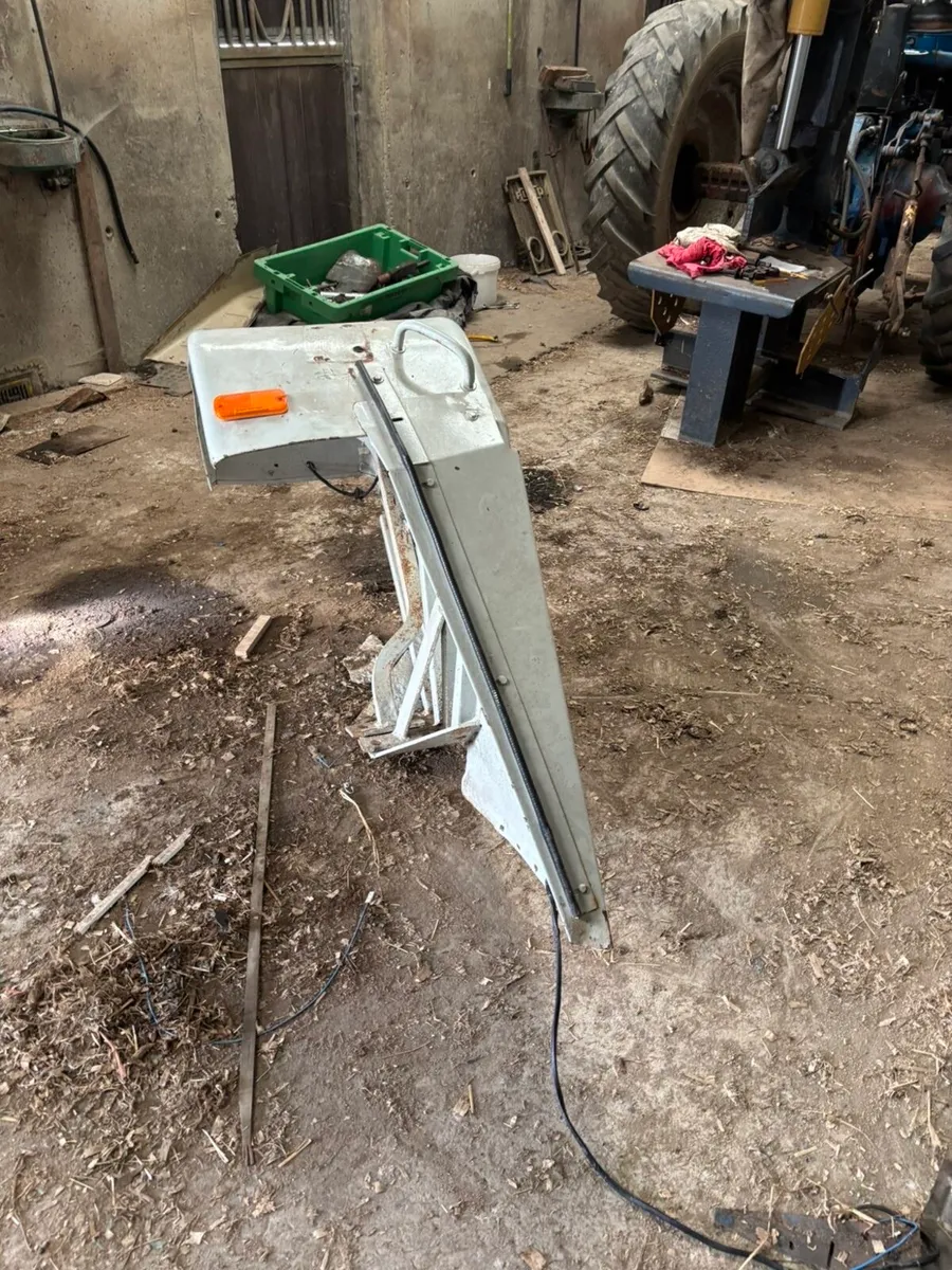 WANTED 4600 Fritzmeyer Mudguards - Image 2