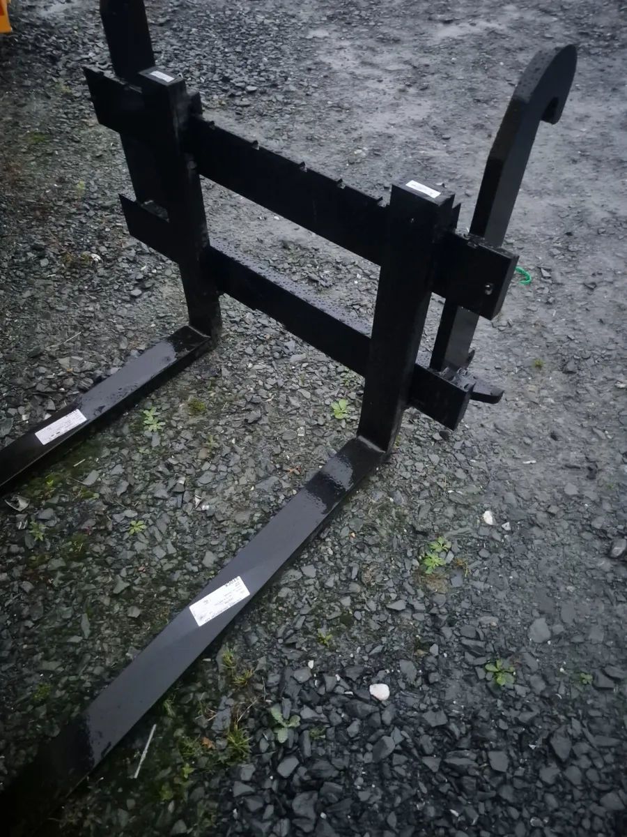Strimech pallet forks - Image 1