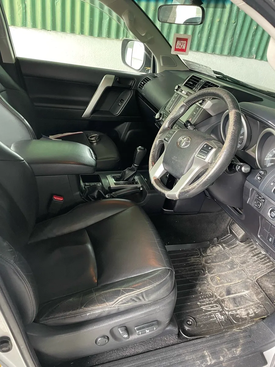 Toyota Landcruiser - Image 2