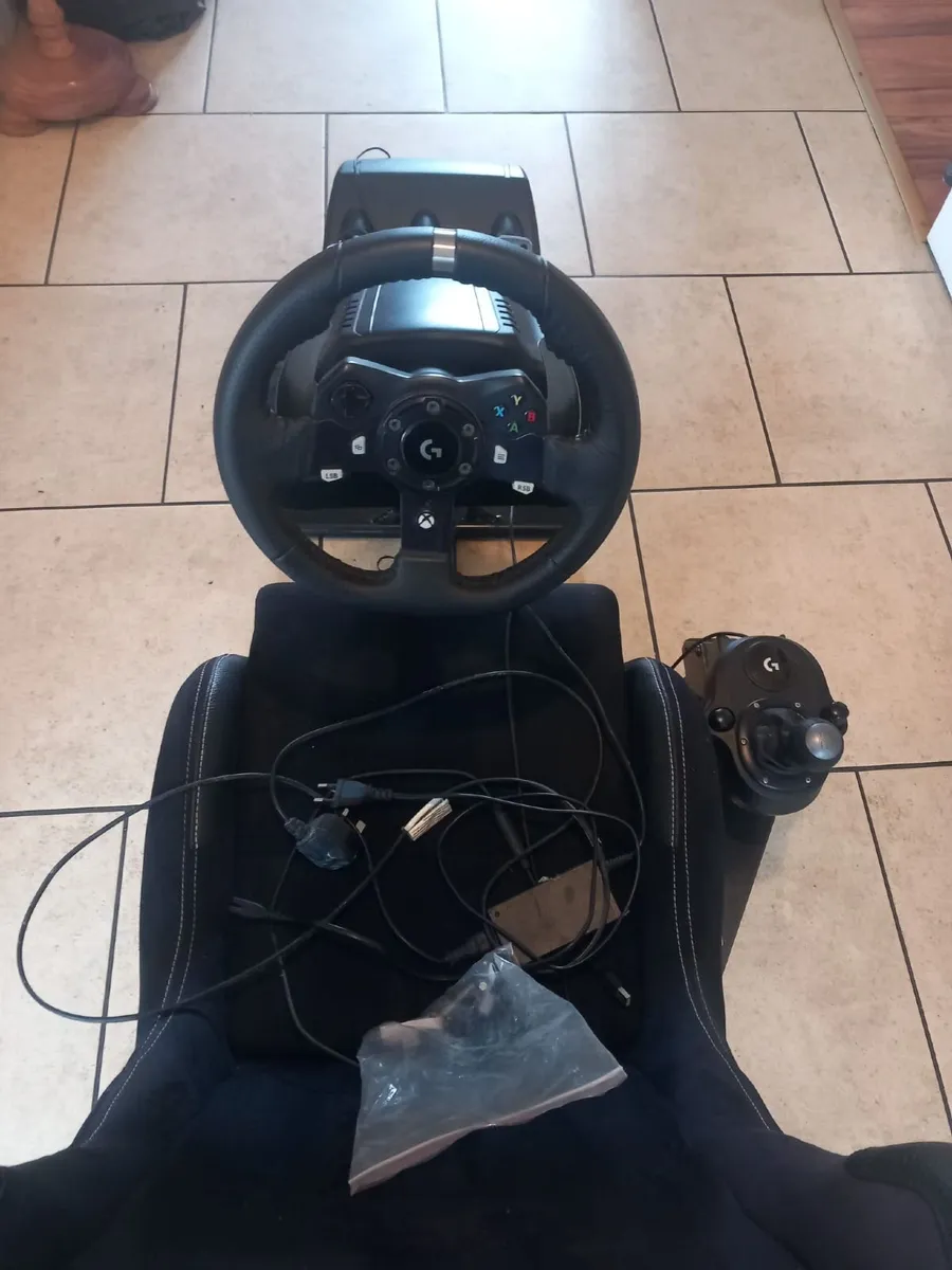 Playseat Driving Cockpit - Image 4