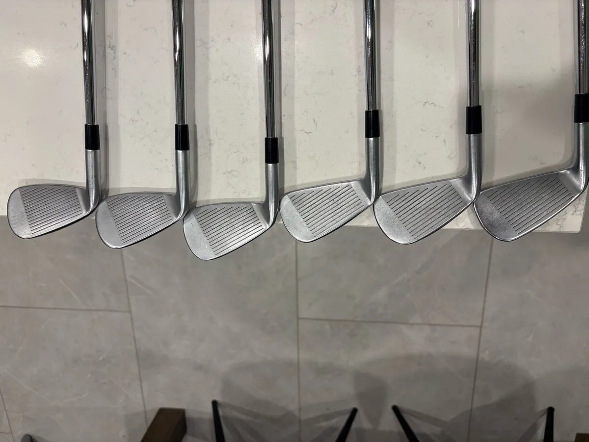 Taylormade P790 irons - Image 3