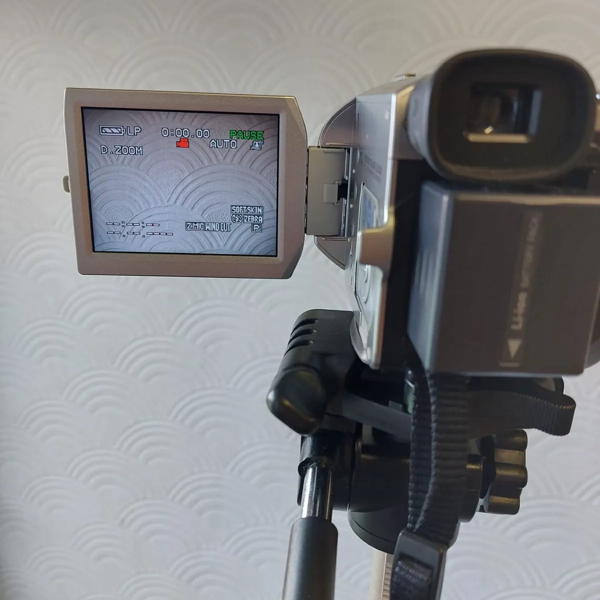 Camcorder - Image 4
