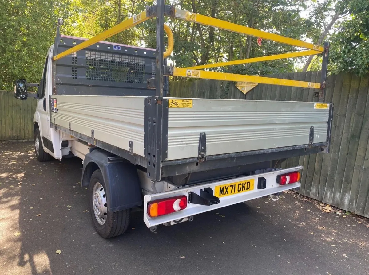 Peugeot Boxer tipper! 2022 - Image 2