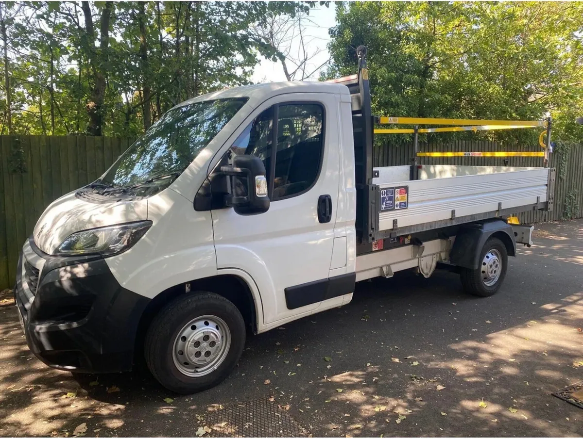 Peugeot Boxer tipper! 2022 - Image 1