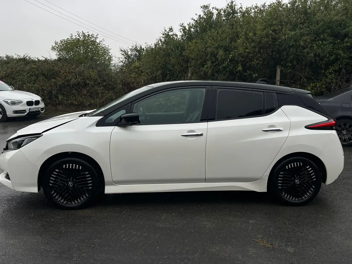 Nissan Leaf 2025 40Kw SVE - Image 3