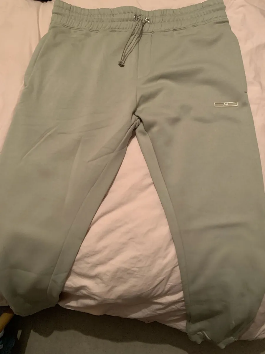 Mens tracksuit bottoms - Image 2