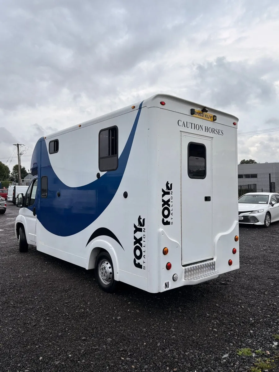 Horse lorry just done 26350 miles - Image 3