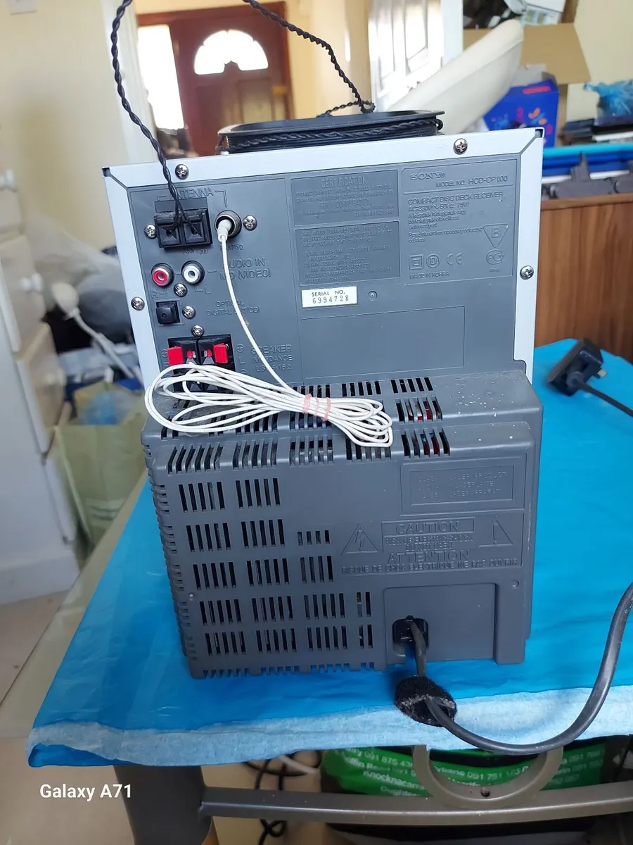 SONY Stereo Music System Model CMT-CP100, - Image 2
