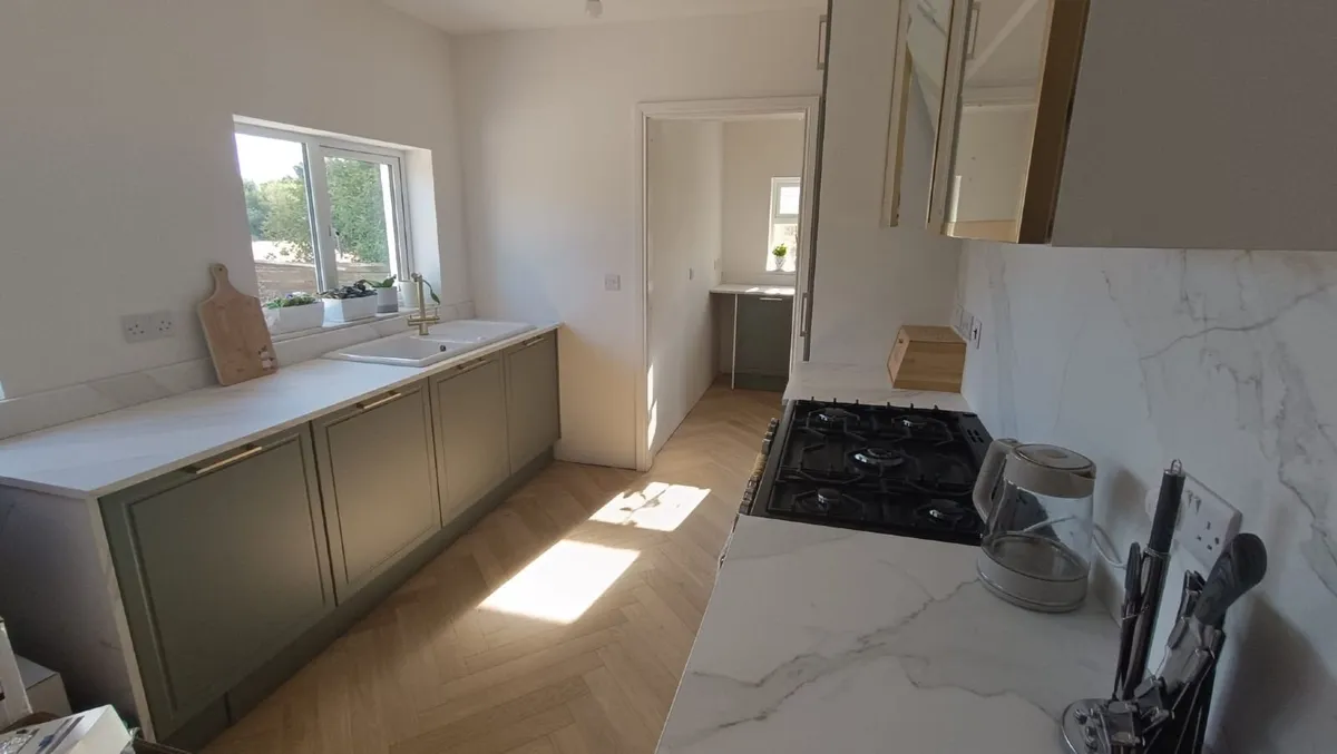 Kitchen - Installed! - Image 2