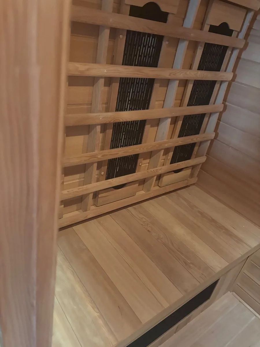 Sauna - Image 4