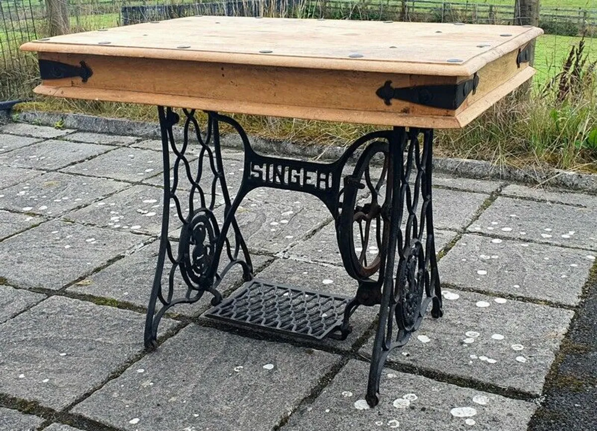 Bespoke unique antique upcycled Singer Sewing Machine Base Table - Image 1