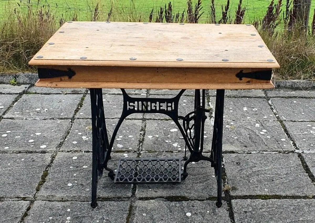 Bespoke unique antique upcycled Singer Sewing Machine Base Table - Image 2