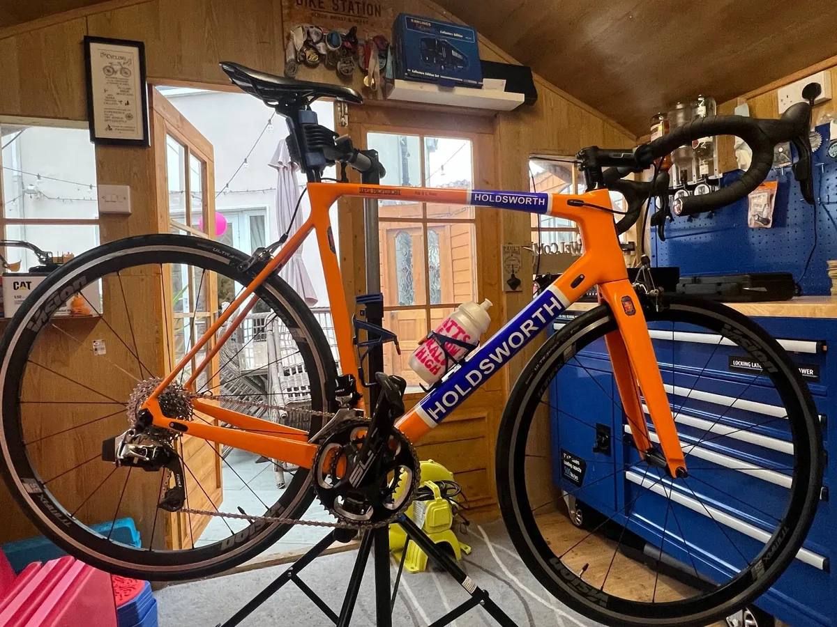 Full carbon race road bike - Image 1