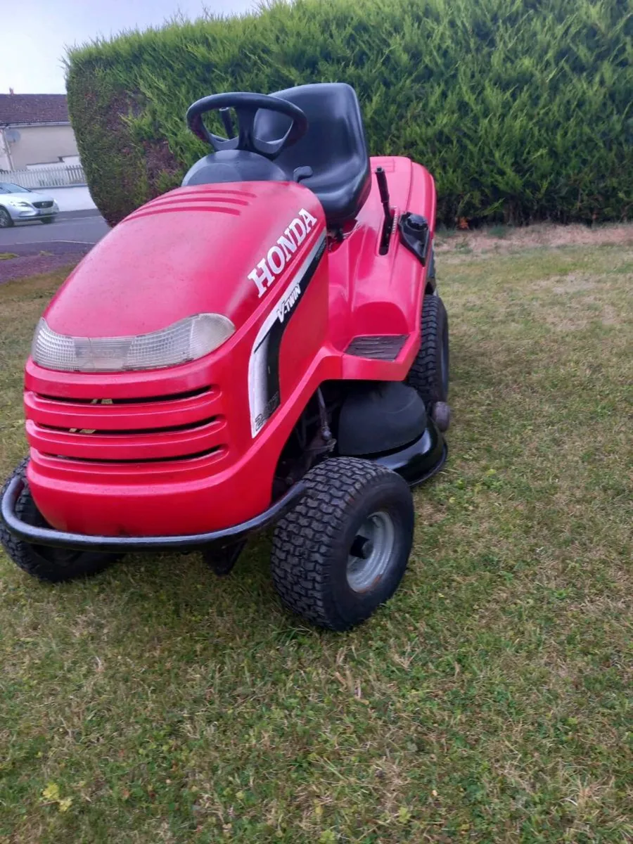 Honda hf 2417. - Image 1