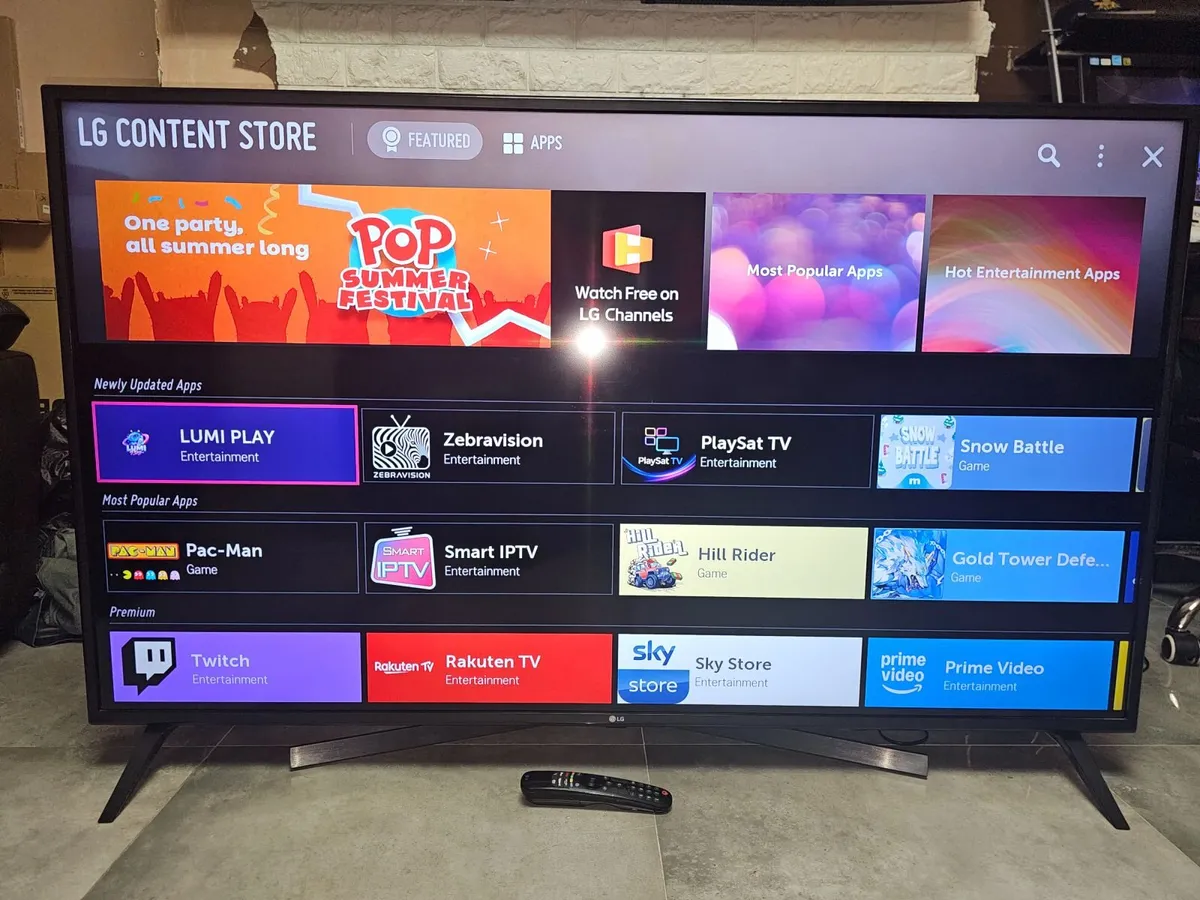60" LG 4k Ultra HD HDR Smart LED TV + Magic Remote - Image 4