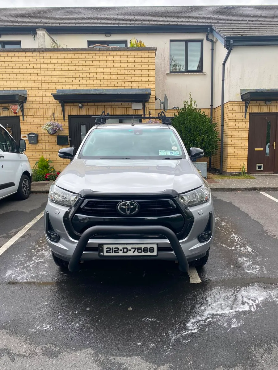 Toyota hilux - Image 1