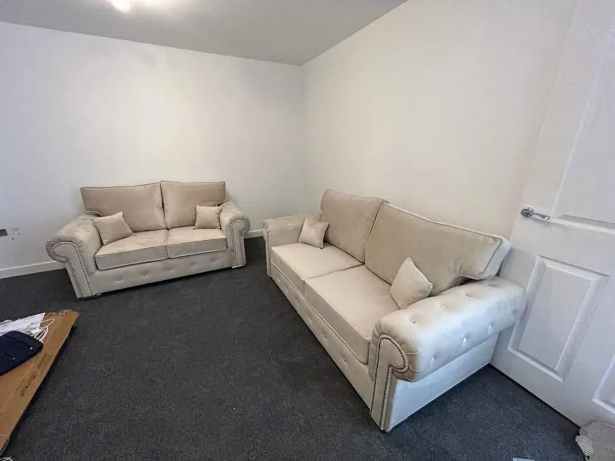 Olympia Grey & Cream Chesterfield Fabric Sofa - Image 2