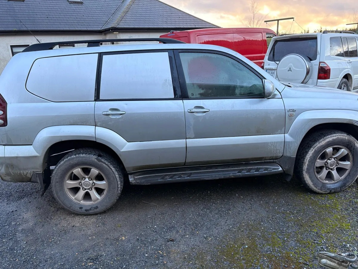 Toyota landcruiser - Image 4