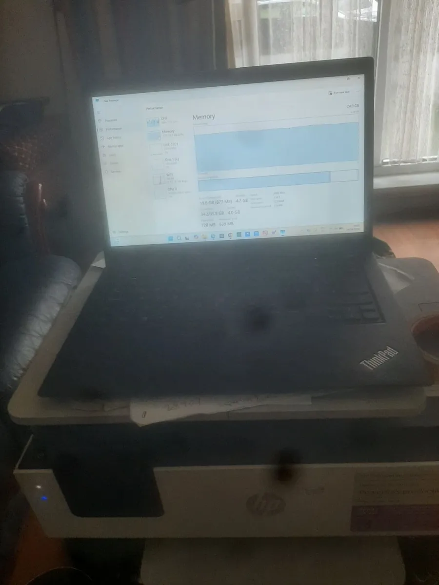 Lenova thinkpad Laptop - Image 2