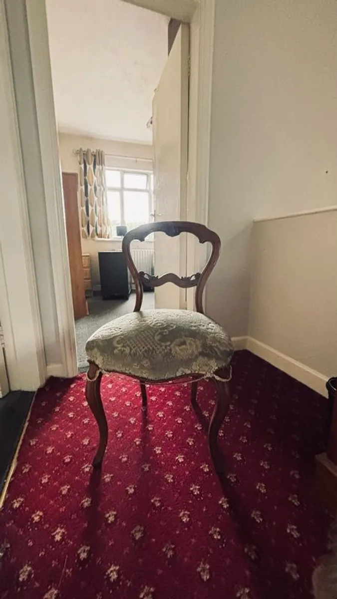 antique - Image 4