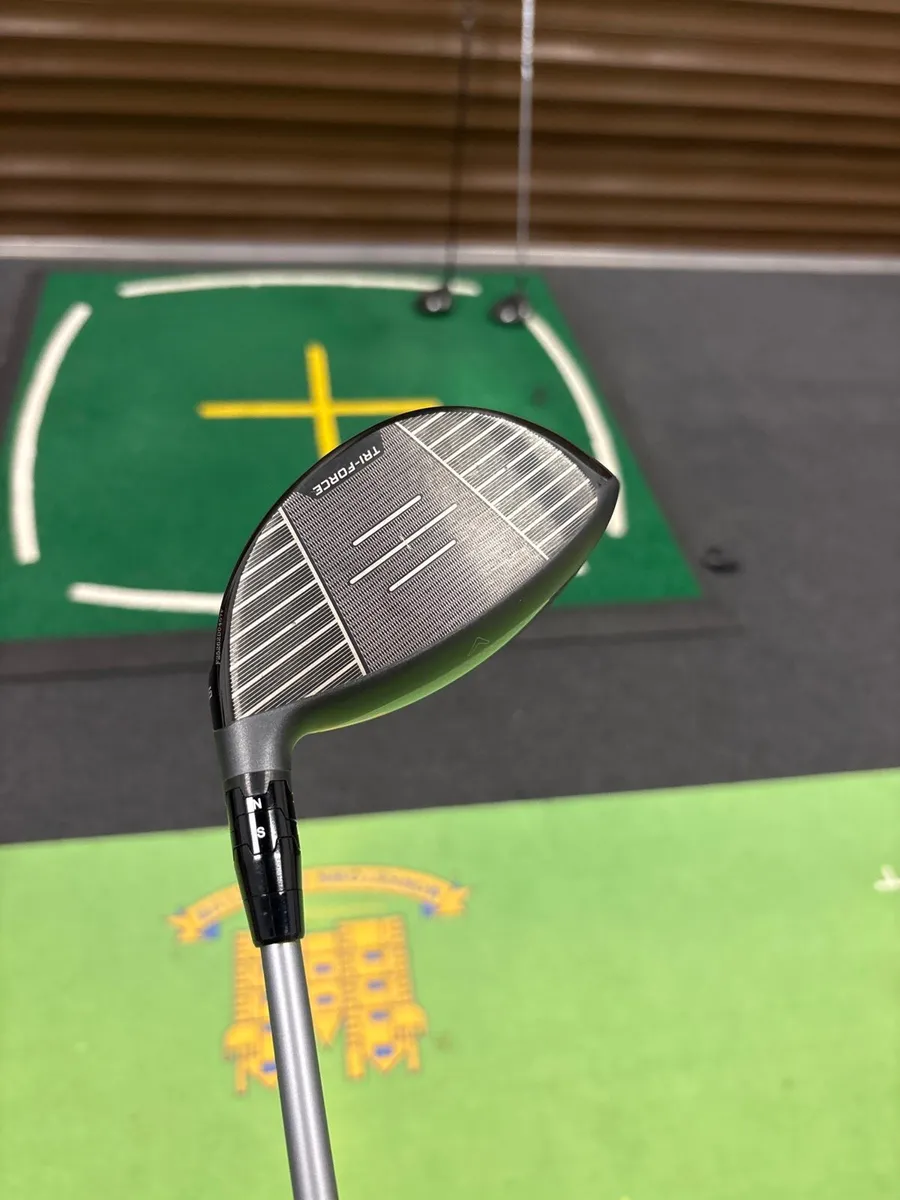 Callaway Quantum Max (10.5 or 12dg) Reg Flex - Image 3